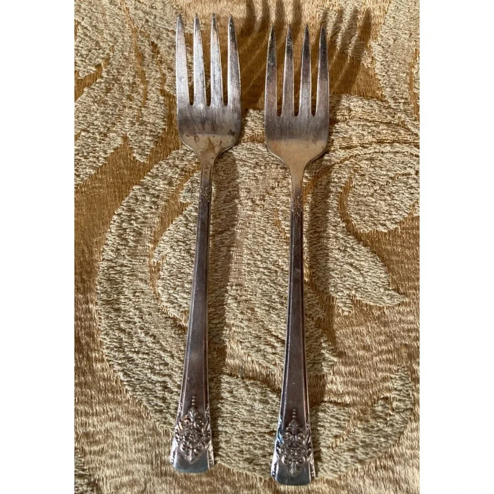 Vintage 50s Salad Forks 1950s International Silver Mountain Rose Silverplate (2)